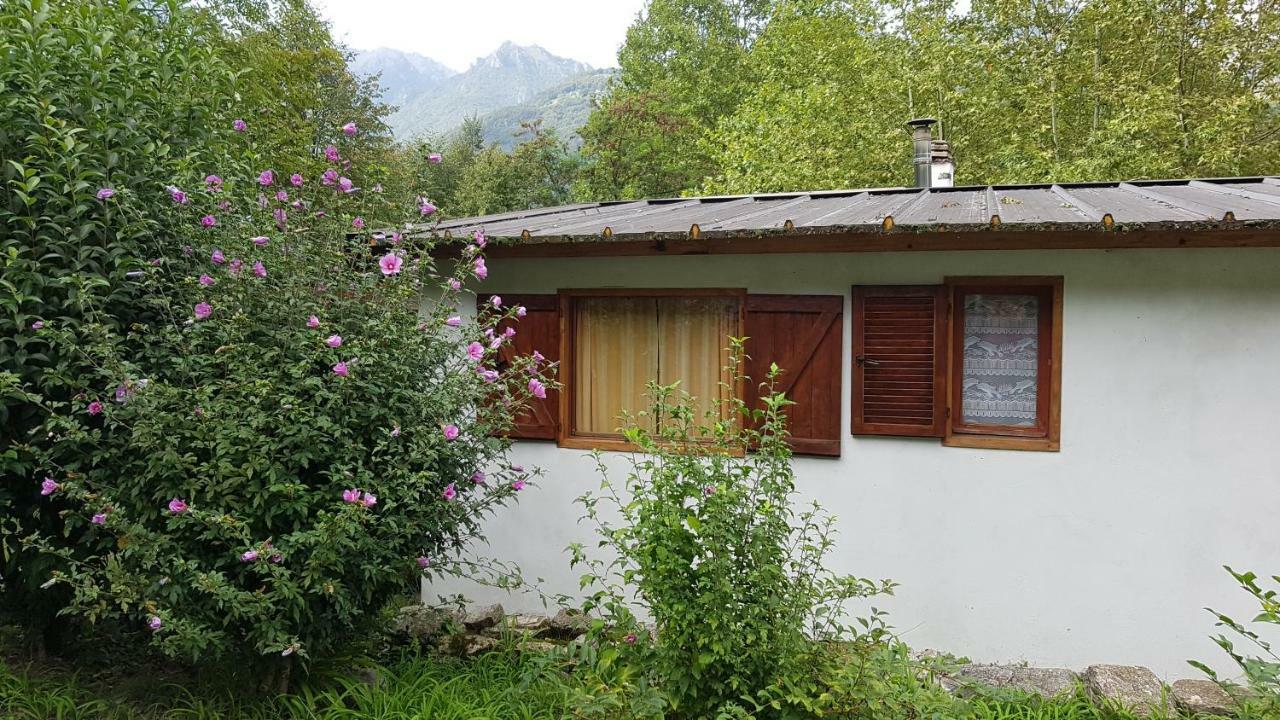Crotto Caraco Appartamenti Bungalow Chalet Porlezza Luaran gambar